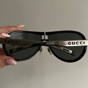 Gucci Aviator Black Unisex Sunglasses